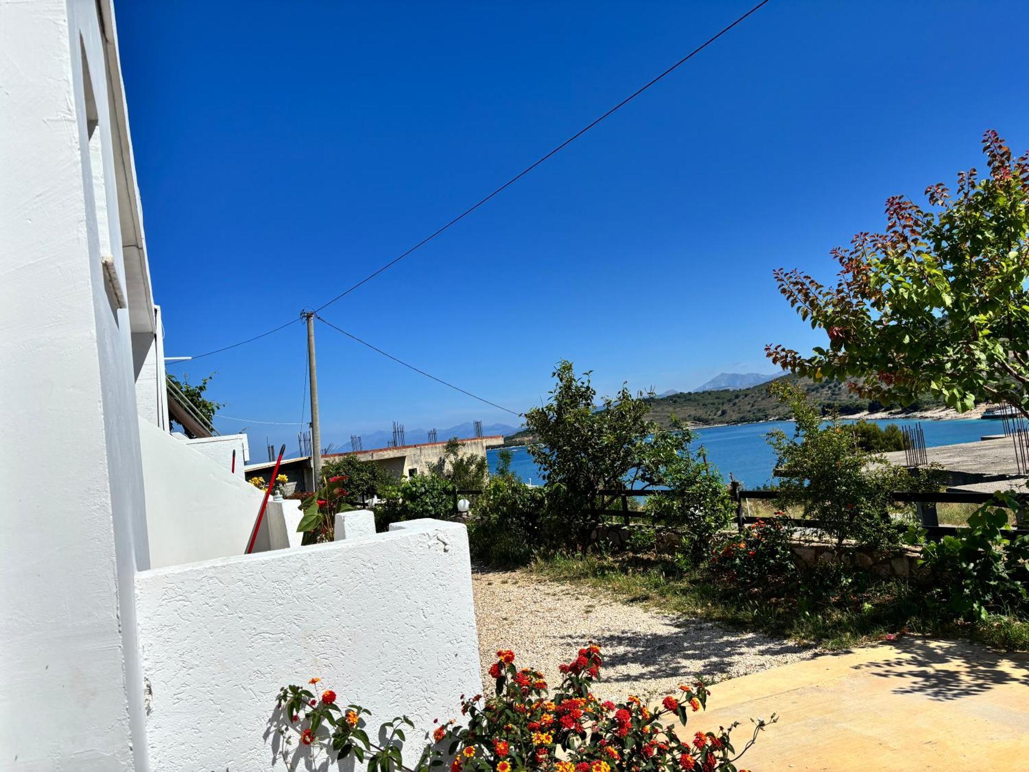 Apartment Denis *